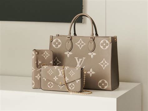 louis vuitton embossing|Louis Vuitton monogram empreinte.